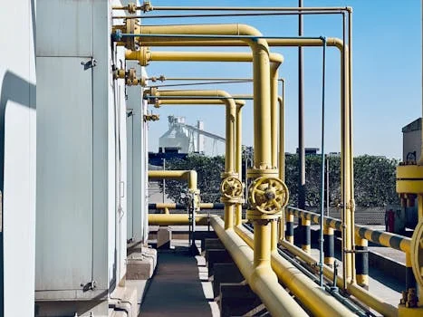 高级氧化设备使用寿命 - 超声波与湿式氧化：极端工况下的设备耐久性分析