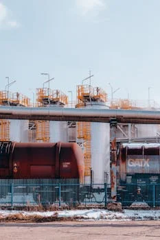 危废储罐 - 防腐蚀设计与泄漏监测系统配置