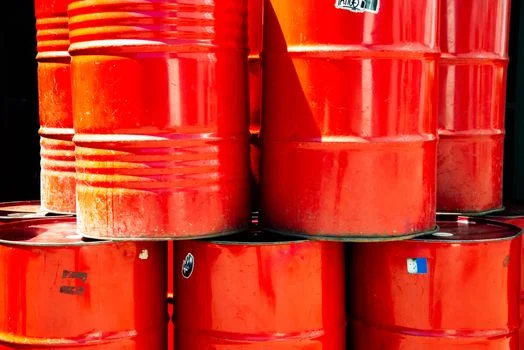 含氟废水化学沉淀工艺 - CaF₂污泥产量、处置成本与资源化利用
