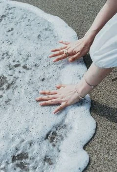 吕梁市临县污水治理方案 - 不同处理规模投资与运行成本