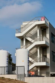 咸阳市兴平市污水治理方案 - 投资预算与设备选型决策树