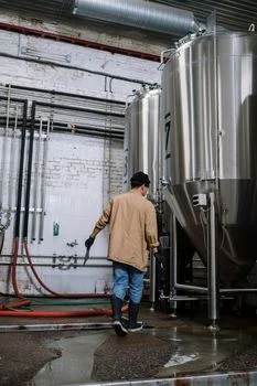 异丙醇废水接触氧化处理 - 工程选型决策框架与成本效益对比