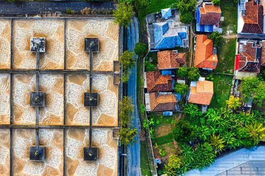 金华市永康市污水治理方案 - 工业废水处理设备选型:MBR与地埋式一体化设备对比