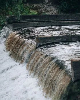 盐城市大丰区污水治理方案 - 溶气气浮机在工业废水预处理中的应用