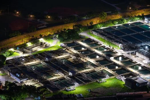 南阳市社旗县污水治理方案 - MBR与地埋式一体化设备技术参数对比