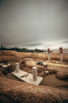 沈阳市康平县污水治理方案 - 达标排放标准与验收流程：康平县项目合规要点